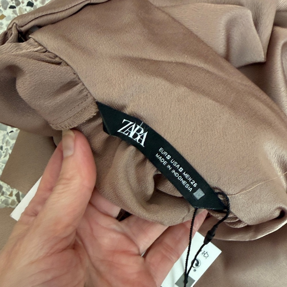 NWT Zara beige high neck long sleeve satin silky blouse small s - Picture 9 of 11